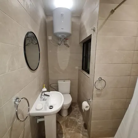 - Lovely 3 Bedroom Unit Tarxien